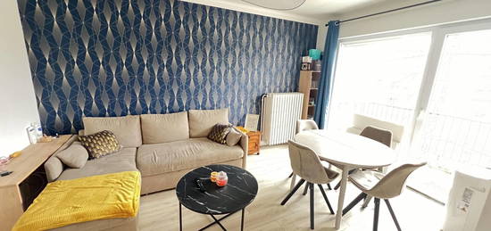 Appartement  à vendre, 3 pièces, 2 chambres, 65 m²