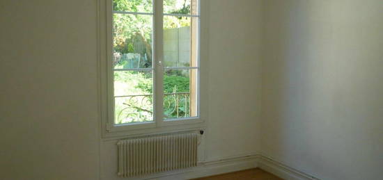 Location appartement 1 pièce 24 m²