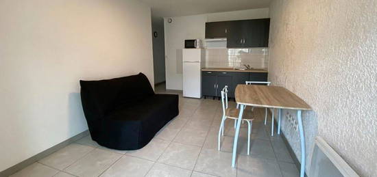 Studio meublé  à louer, 1 pièce, 22 m²