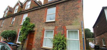 4 bedroom terraced house