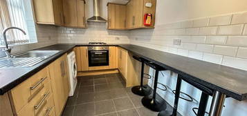 4 bedroom terraced house