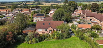 5 bed detached bungalow for sale