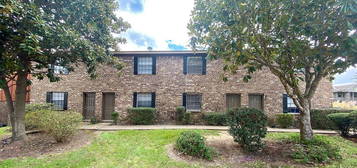 4001 Mable St APT 32, Hattiesburg, MS 39401