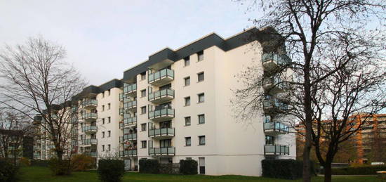 ERSTBEZUG nach Teilsanierung - Attraktive 3-Zimmerwohnung mit Westloggia