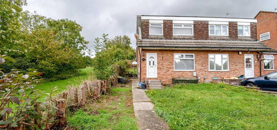 3 bed semi-detached house for sale