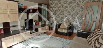 Apartament cu 3 camere de vanzare in zona Rogerius, Oradea