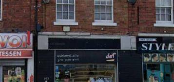 Flat to rent in Manchester Road, Altrincham, Cheshire WA14