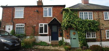 Cottage to rent in The Hill, Winchmore Hill, Amersham, Buckinghamshire HP7