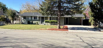 601 S  Franklin Park Dr, Boise, ID 83709