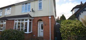 3 bedroom semi-detached house to rent