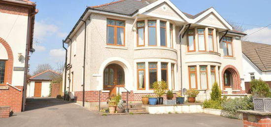 3 bedroom semi-detached house