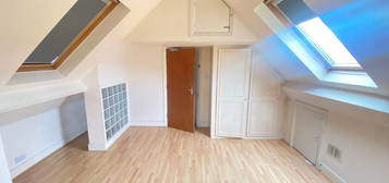 1 bed detached house to rent