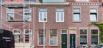 Kloosterstraat 127