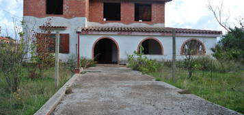 Casa indipendente località Palma Fiorita