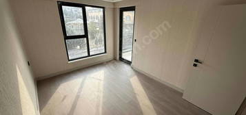 BİRLİK MAHALLESİN'DE 2+1 SIFIR KATTA SATILIK DAİRE