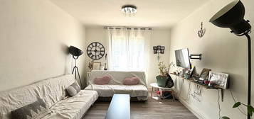 Appartement  à vendre, 4 pièces, 3 chambres, 63 m²