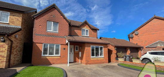 4 bed detached house for sale