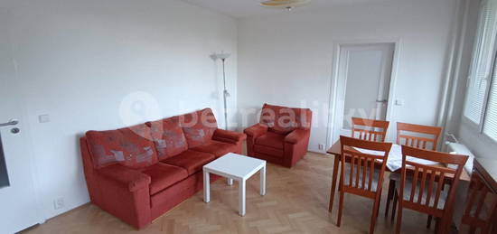 Pronájem bytu 4+1 88 m², Uzbecká, Brno