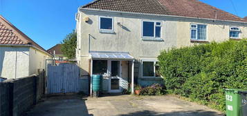 3 bed semi-detached house for sale