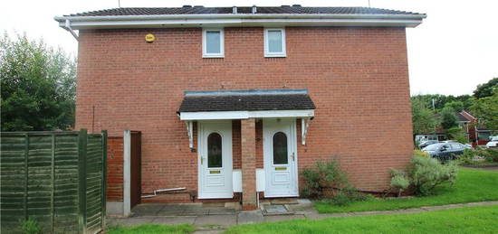 End terrace house to rent in Bilbury Close, Walkwood, Redditch, Worcestershire B97