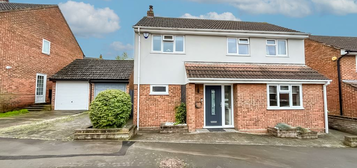 4 bedroom detached house