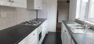 4 bedroom terraced house