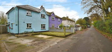 2 bedroom semi-detached house for sale