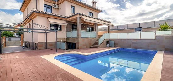 Casa o chalet en venta en Calle Sierra de Gor, Gójar