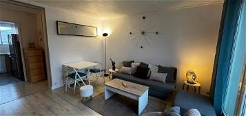 Appartement meublé  à louer, 3 pièces, 2 chambres, 53 m²