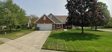 17901 Albany Ct, Noblesville, IN 46062