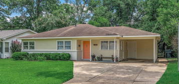 3747 Greenway Pl, Shreveport, LA 71105