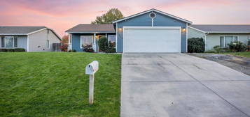 2319 W  20th Ave, Kennewick, WA 99337