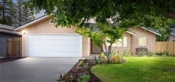 6192 N Constance Ave, Fresno, CA 93722