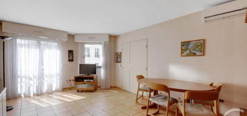 Appartement  à vendre, 3 pièces, 2 chambres, 63 m²