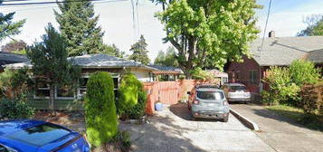 2208-2214 SE 42nd Ave, Portland, OR 97215