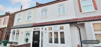 3 bedroom terraced house