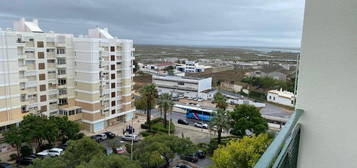 Arrenda-se T2 em Faro - Rua José Pedro de Almeida