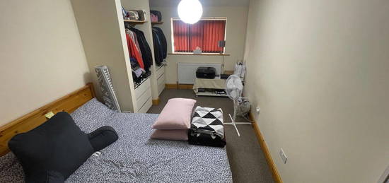 Flat to rent in Fairlie Road, Oxford OX4