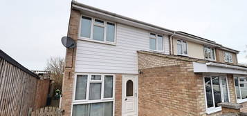 3 bed semi-detached house for sale