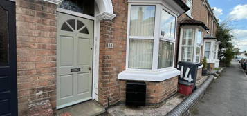 4 bedroom terraced house