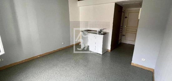 Location appartement 1 pièce 13 m²