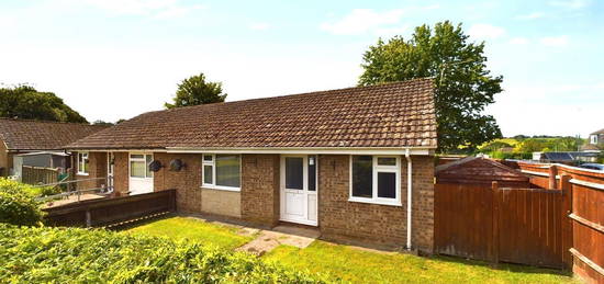 2 bed semi-detached bungalow to rent