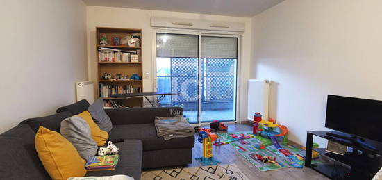 Appartement  à louer, 3 pièces, 2 chambres, 66 m²