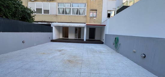 Arrendamento de Apartamento T3  na praça Afonso do Paço