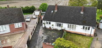 3 bedroom semi-detached bungalow for sale