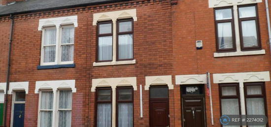 4 bedroom terraced house