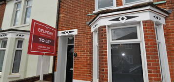 2 bed terraced house to rent