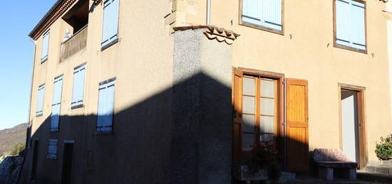 Vente maison 6 pièces 150 m²