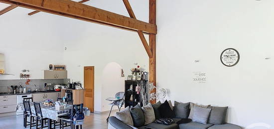 Location maison 5 pièces 137 m²