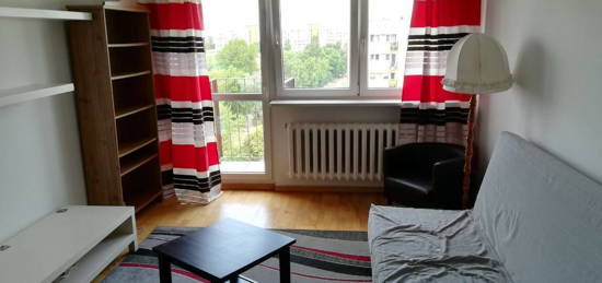 Bielany, Broniewskiego, 42 m2; do zamieszkania